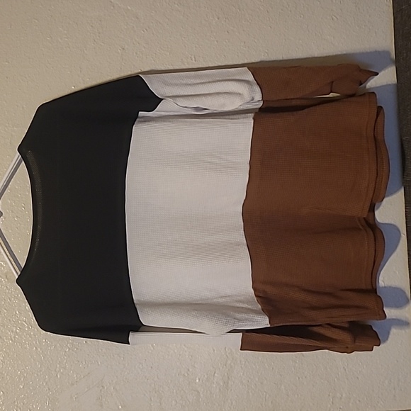 Shein thermal top - Picture 3 of 3